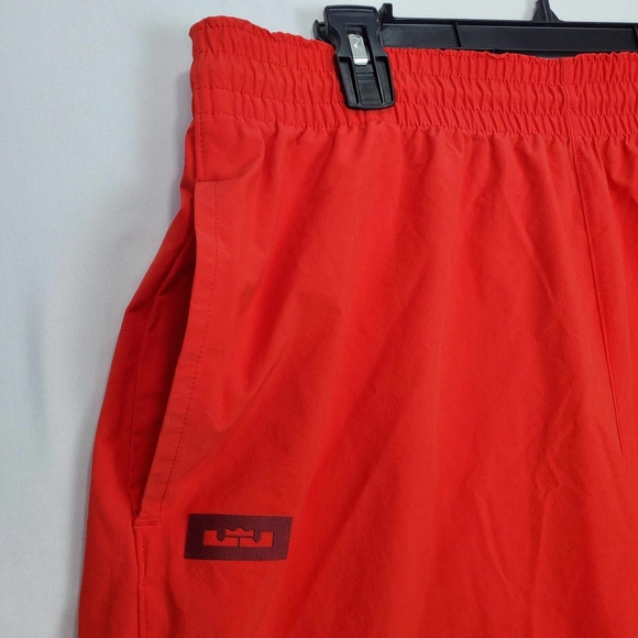 Nike Sheild LeBron James Red Basketball Boys Gym Shorts Size 4XL - Picture 3 of 16